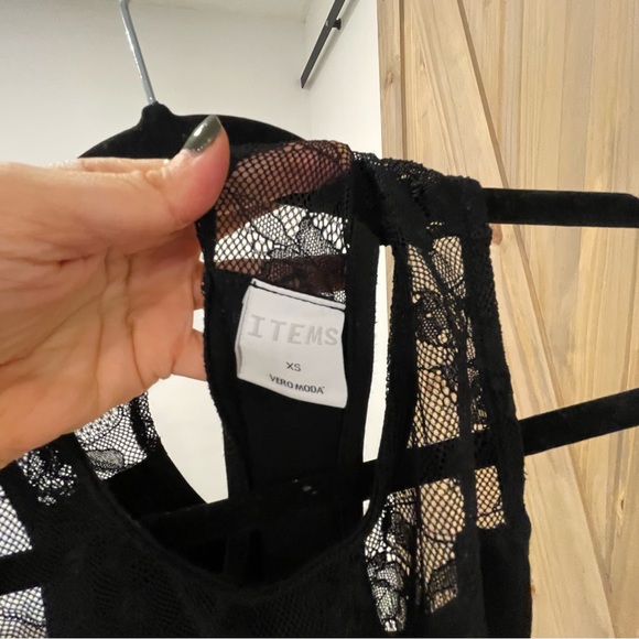 Vero Moda Lace Black Dress XS - Picture 5 of 9